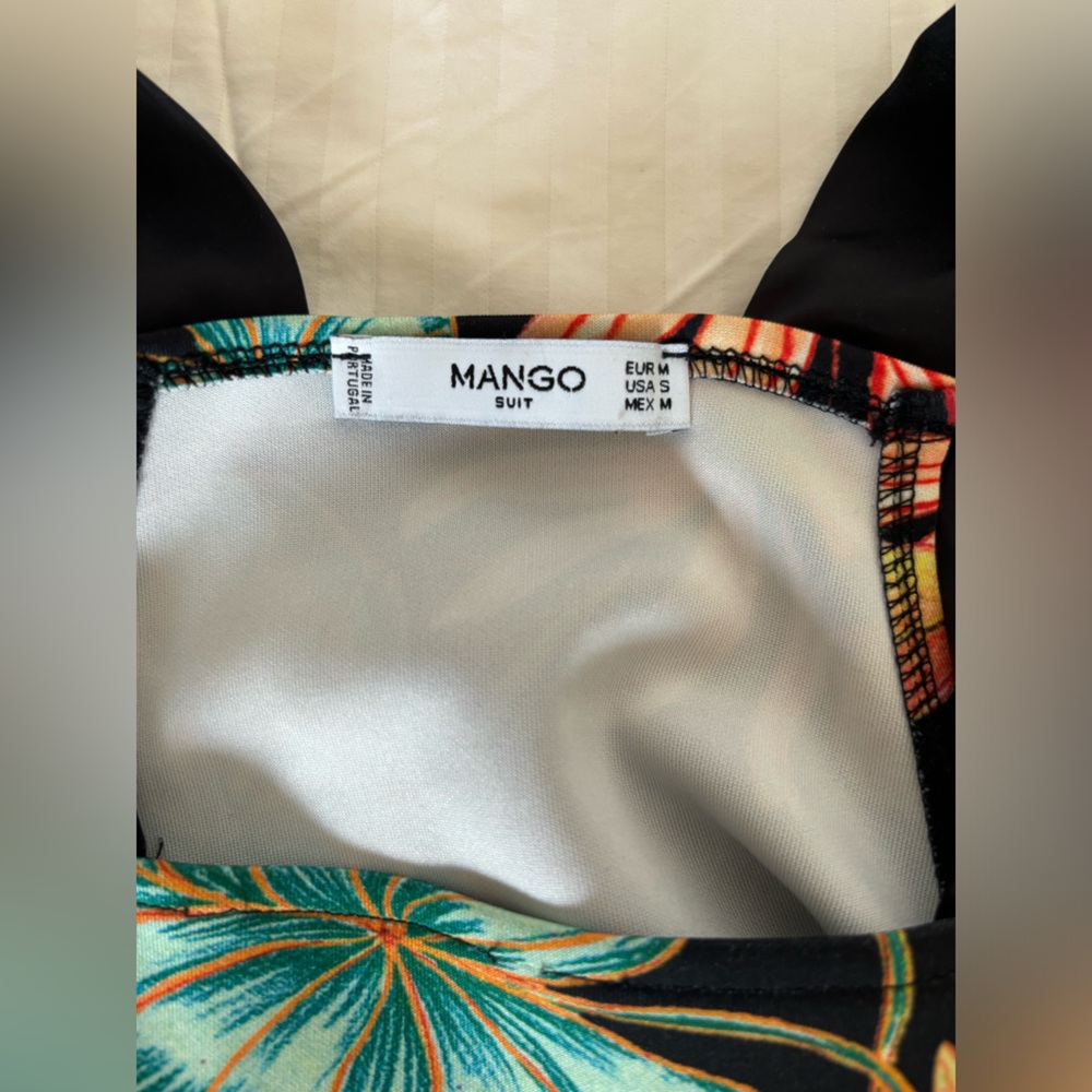 Mango top - Picture 3 of 3